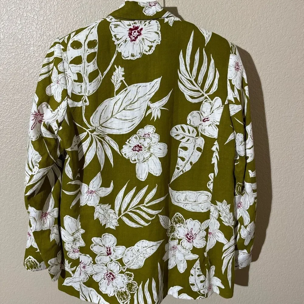 Sold  - Picture 3 of 13